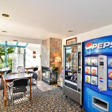 America'S Best Value Inn Of Новато Экстерьер фото