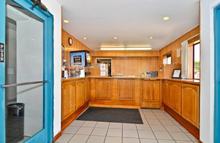 America'S Best Value Inn Of Новато Экстерьер фото
